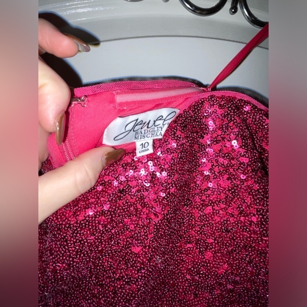New!Jewel Badgley Mischka 🩷 Strapless Asymmetrical Sequined Draped Pink Dress 10 - Picture 8 of 12